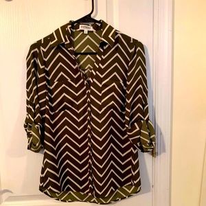 Women’s button up blouse